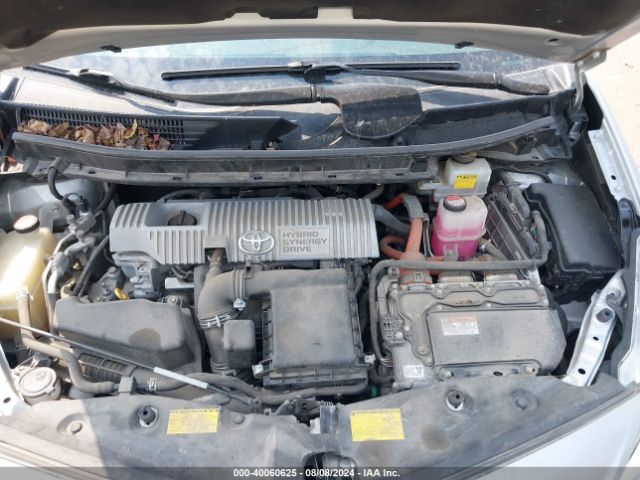 JTDZN3EU6E3356268 Toyota Prius V Three