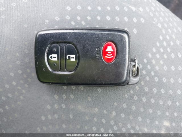 JTDZN3EU6E3356268 Toyota Prius V Three
