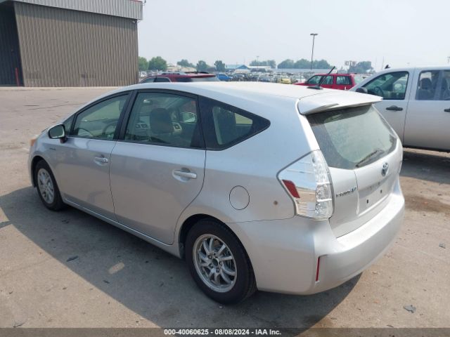JTDZN3EU6E3356268 Toyota Prius V Three