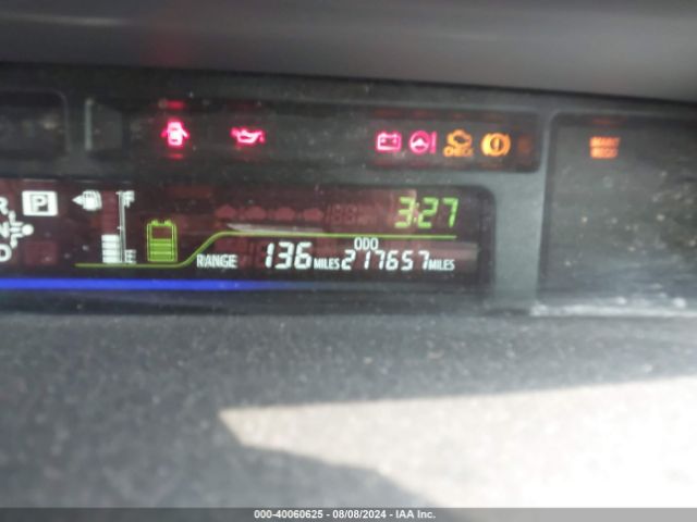 JTDZN3EU6E3356268 Toyota Prius V Three