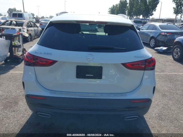 W1N4N4HB3NJ365928 Mercedes-Benz Gla 250 4matic