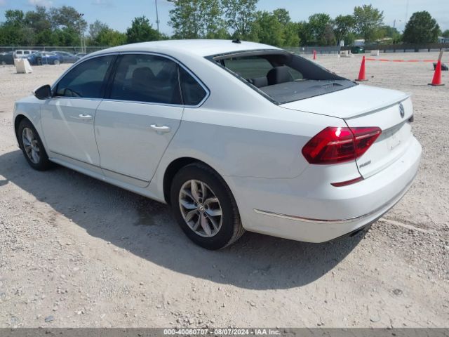 1VWAT7A30HC085362 Volkswagen Passat 1.8t S