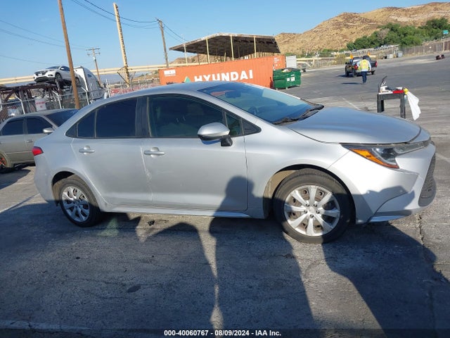 Toyota COROLLA LE 2020 JTDEPRAE1LJ092749 Image 13