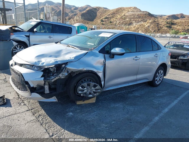 Toyota COROLLA LE 2020 JTDEPRAE1LJ092749 Image 2