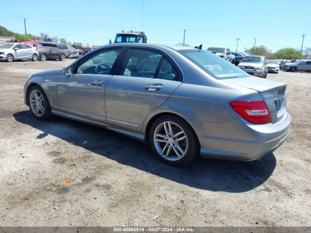 WDDGF4HB0ER311625 Mercedes-Benz C 250 Luxury/sport