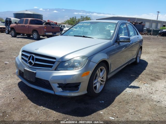 WDDGF4HB0ER311625 Mercedes-Benz C 250 Luxury/sport