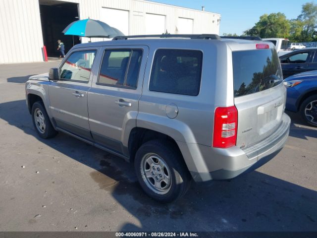 1C4NJRBB6FD307695 Jeep Patriot Sport