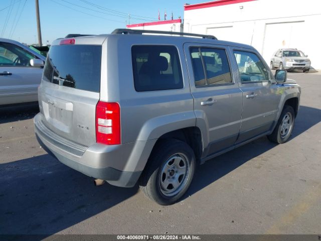 1C4NJRBB6FD307695 Jeep Patriot Sport