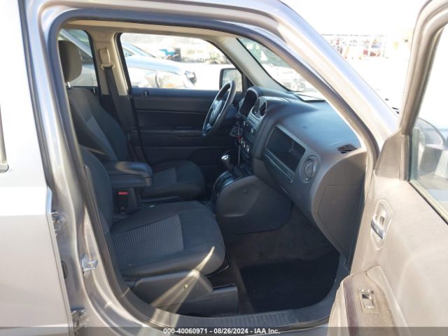 1C4NJRBB6FD307695 Jeep Patriot Sport