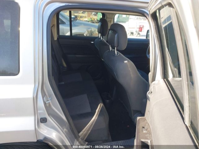 1C4NJRBB6FD307695 Jeep Patriot Sport