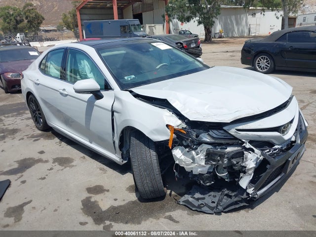 Toyota CAMRY XSE 2022 4T1K61AK5NU007003 main image