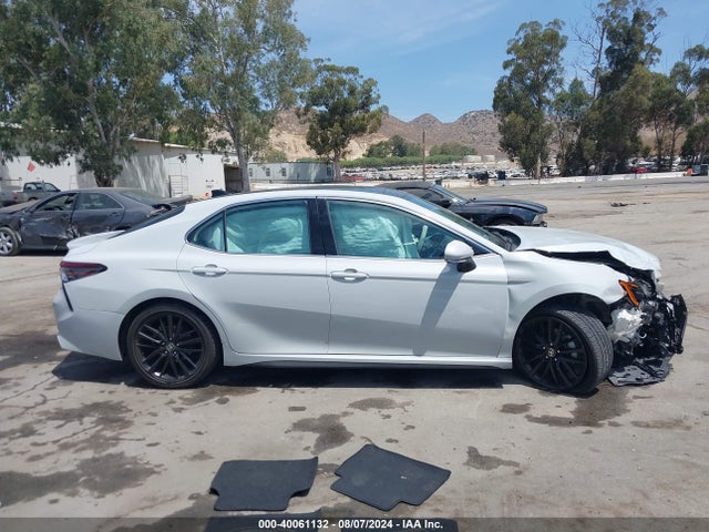 Toyota CAMRY XSE 2022 4T1K61AK5NU007003 Image 13