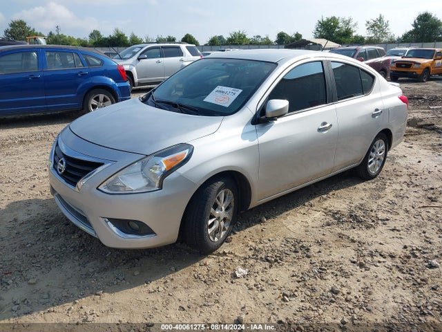 Nissan Versa 1.6 Sv 2018 3N1CN7AP2JL820350 Image 2