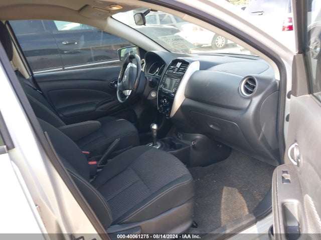 Nissan Versa 1.6 Sv 2018 3N1CN7AP2JL820350 Image 5