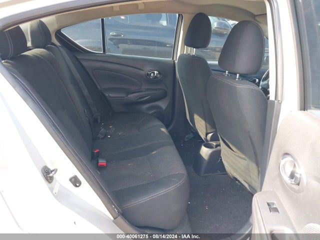 Nissan Versa 1.6 Sv 2018 3N1CN7AP2JL820350 Image 8