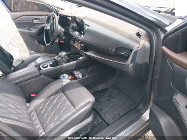 JN8BT3DD4NW271747 Nissan Rogue Platinum Intelligent Awd