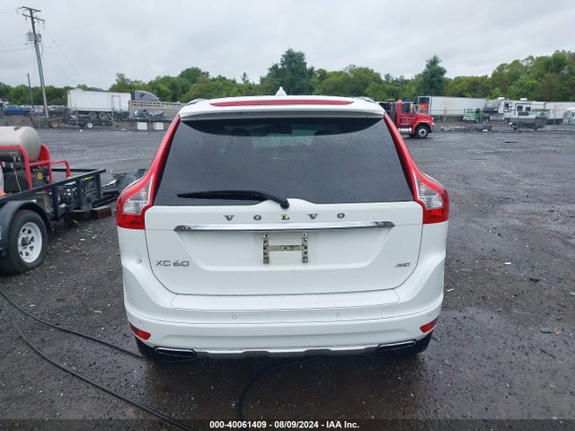 Volvo Xc60 3.2 Premier 2014 YV4952DZ1E2518107 Image 17