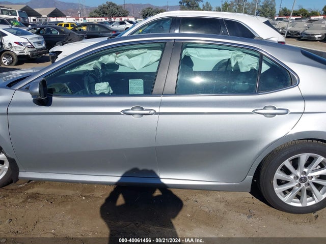 Toyota CAMRY LE 2024 4T1C11AK3RU250303 Image 14