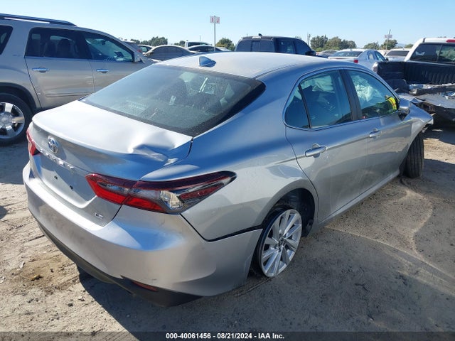 Toyota CAMRY LE 2024 4T1C11AK3RU250303 Image 4