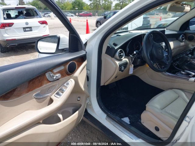 WDC0G4JB3GF064263 Mercedes-Benz GLC 300