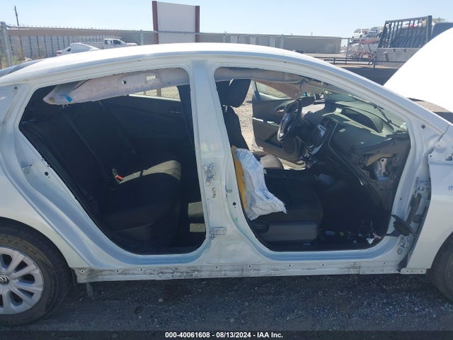 Toyota Prius L Eco 2019 JTDKARFU4K3092431 Image 6