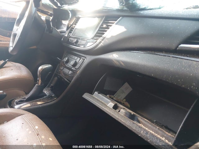 Buick Encore Premium 2018 KL4CJDSB9JB575777 Image 5