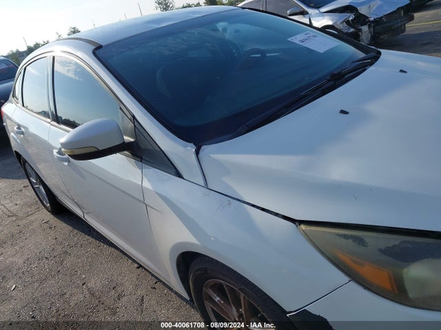 Ford FOCUS SE 2016 1FADP3F2XGL292620 Image 14