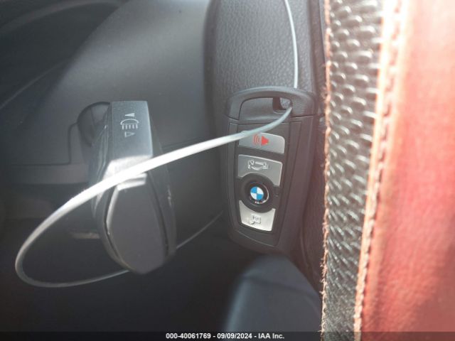 WBA8A9C50JK623214 BMW 320i