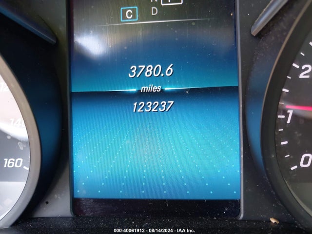 WDC0G8DB1LF693811 Mercedes-Benz GLC 300