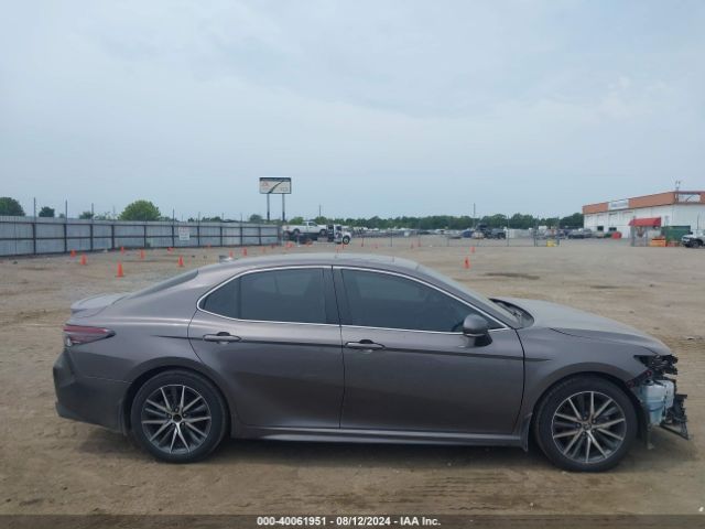 4T1G11AK9NU646473 Toyota CAMRY SE