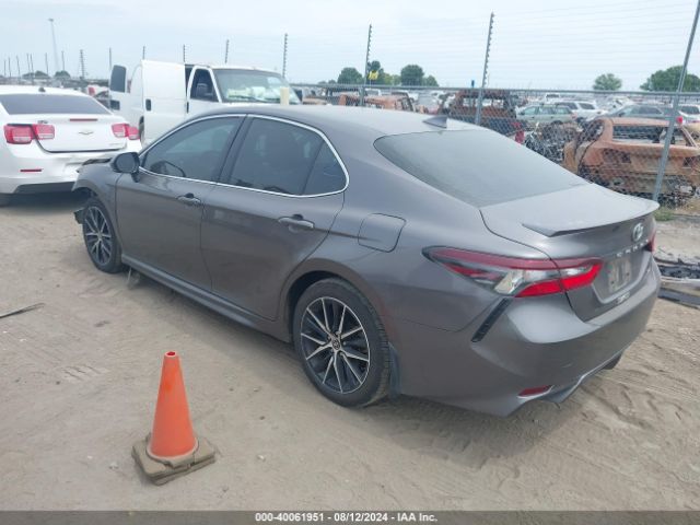 4T1G11AK9NU646473 Toyota CAMRY SE