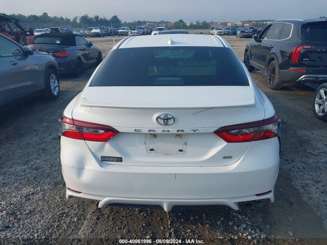 Toyota CAMRY SE 2022 4T1T11AK5NU695619 Image 16