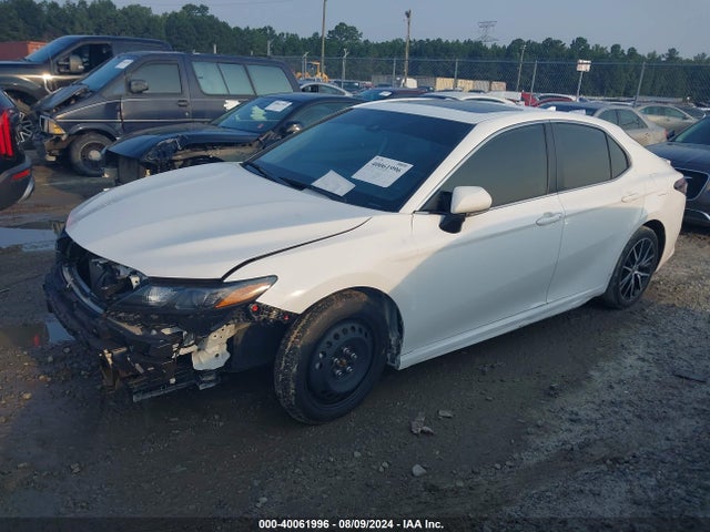Toyota CAMRY SE 2022 4T1T11AK5NU695619 Image 2