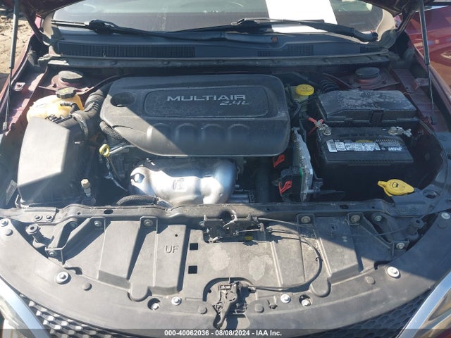 1C3CCCAB9GN175810 Chrysler 200 Limited