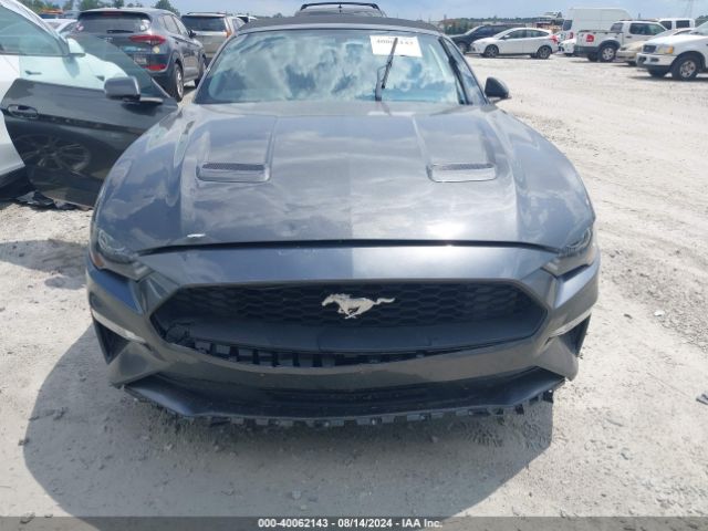 1FATP8UH2J5133425 Ford Mustang Ecoboost Premium