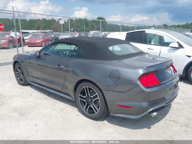 1FATP8UH2J5133425 Ford Mustang Ecoboost Premium