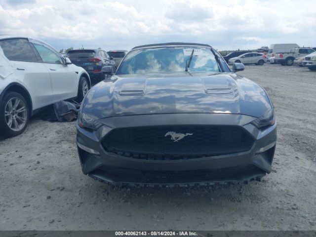 1FATP8UH2J5133425 Ford Mustang Ecoboost Premium
