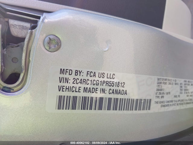 2C4RC1CG1PR551812 Chrysler Voyager Lx