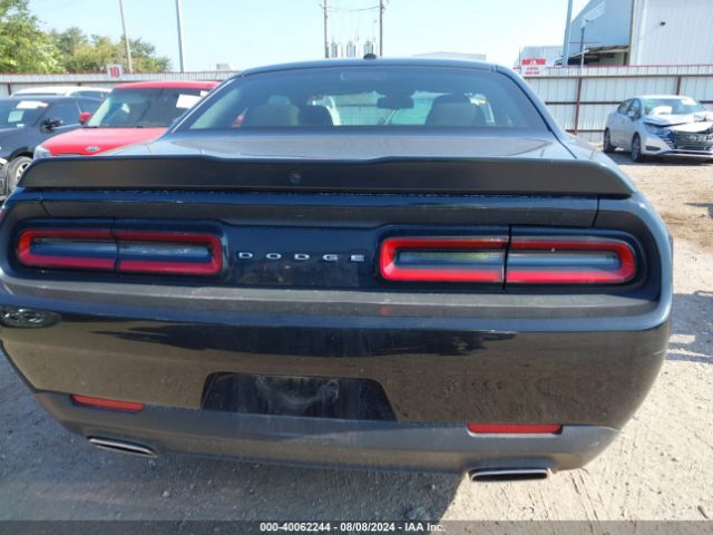 2C3CDZAG2PH526156 Dodge Challenger Sxt