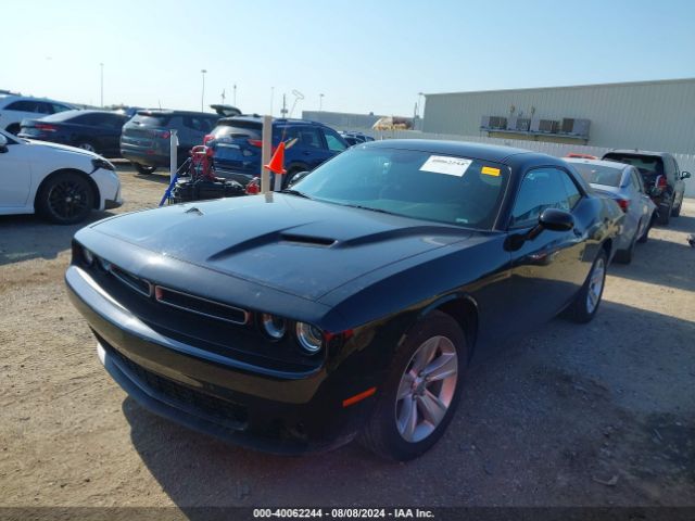 2C3CDZAG2PH526156 Dodge Challenger Sxt