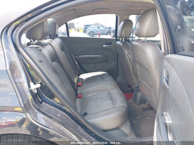 Chevrolet Sonic Ltz Auto 2015 1G1JE5SB4F4103577 Image 8