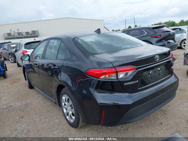 Toyota COROLLA LE 2024 5YFB4MDE4RP185151 Image 3