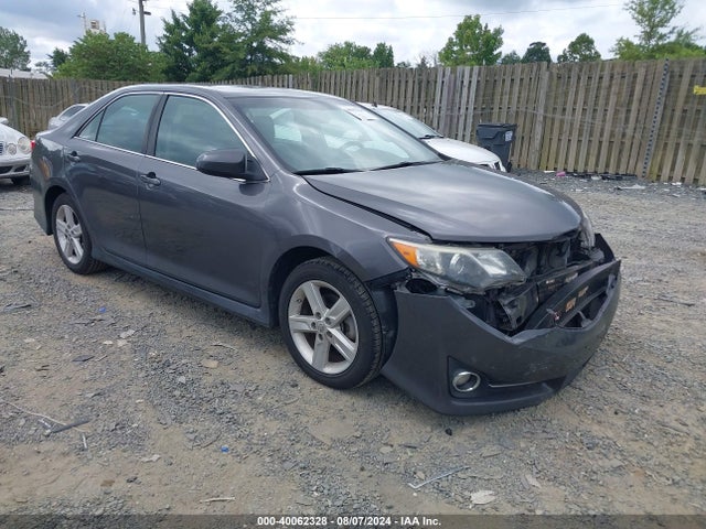 Toyota CAMRY SE 2014 4T1BF1FK0EU828440 zdjęcie główne