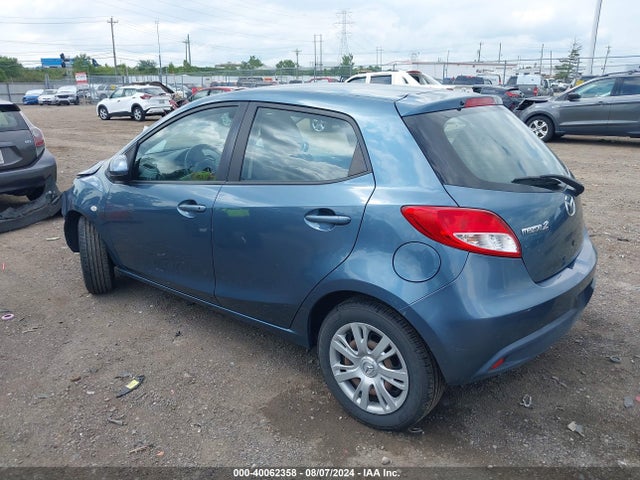 JM1DE1KZ1E0185980 Mazda Mazda2 Sport