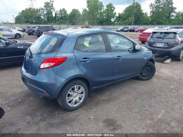 JM1DE1KZ1E0185980 Mazda Mazda2 Sport