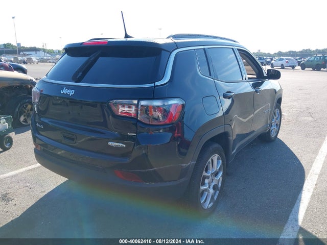Jeep Compass Latitude Lux 4x4 2022 3C4NJDFB5NT181979 Image 4
