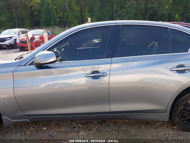 JN1EV7AP7JM354283 Infiniti Q50 3.0t Luxe