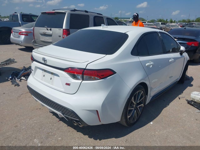 Toyota COROLLA SE 2021 5YFS4MCE7MP092862 Image 4