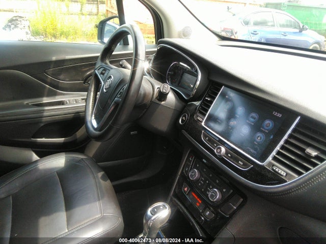 Buick Encore Premium 2018 KL4CJDSB0JB633677 Image 5