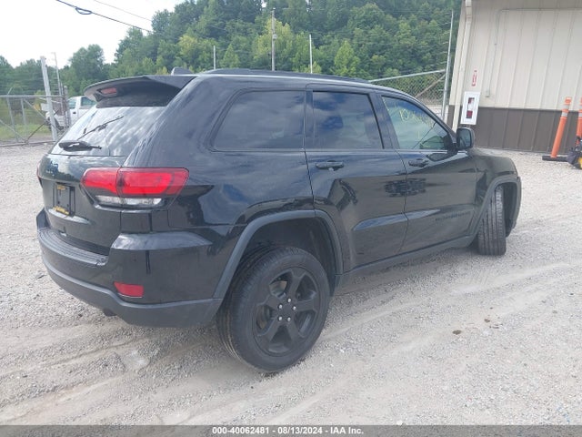1C4RJFAG3JC484779 Jeep Grand Cherokee Upland 4x4
